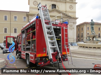 Renault Midlum III serie 
Vigili del Fuoco
Comando Provinciale di L'Aquila
APS allestimento Rosenfire
VF 30111
Parole chiave: Renault Midlum_IIIserie VF30111