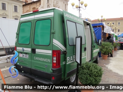 Fiat Ducato III serie 
Carabinieri
Comando Carabinieri Unità per la Tutela Forestale Ambientale Ed Agroalimentare
Reparto Carabinieri Biodiversità
Laboratorio Mobile 
CC DN 682
Parole chiave: Fiat Ducato_IIIserie CCDN682