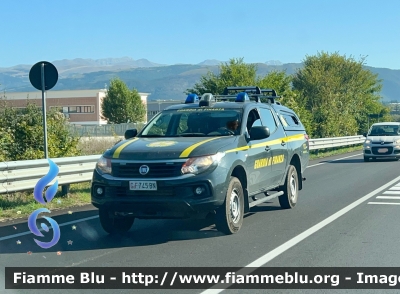 Fiat Fullback 
Guardia di Finanza 
Soccorso Alpino 
Allestimento NCT Nuova Carrozzeria Torinese 
GdiF 745 BN
Parole chiave: Fiat Fullback GDIF745BN