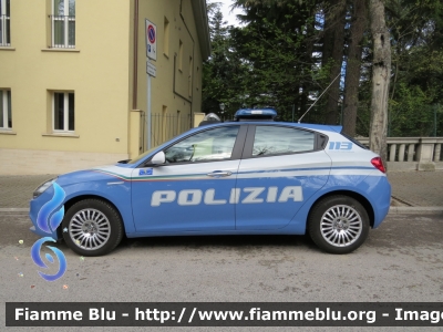 Alfa Romeo Nuova Giulietta restyle 
Polizia di Stato
Polizia Stradale 
Allestimento FCA 
POLIZIA M4295
Parole chiave: Alfa-Romeo Nuova_Giulietta_restyle POLIZIAM4295