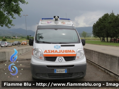 Renault Trafic II serie
Pubblica Assistenza Di Montereale
Allestimento Maf
Parole chiave: Renault Trafic_IIserie Ambulanza