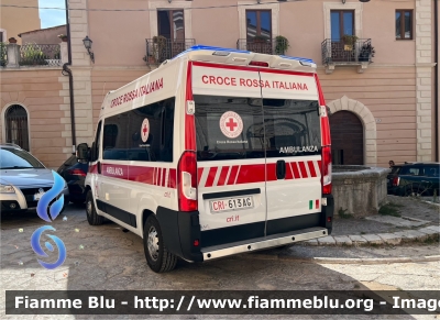 Fiat Ducato X290
Croce Rossa Italiana 
Comitato Regionale Abruzzo 
Allestimento Maf 
CRI 613 AG
Parole chiave: Fiat Ducato_X290 Ambulanza CRI613AG