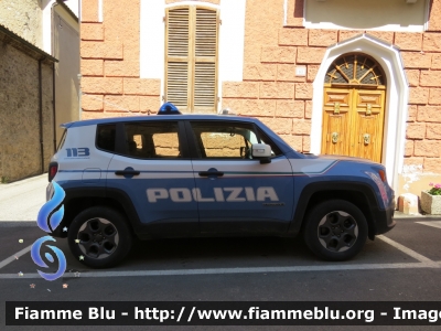 Jeep Renegade
Polizia Di Stato
Allestimento NCT Nuova Carrozzeria Torinese
Decorazione Grafica Artlantis
POLIZIA M3166
Parole chiave: Jeep Renegade POLIZIAM3166