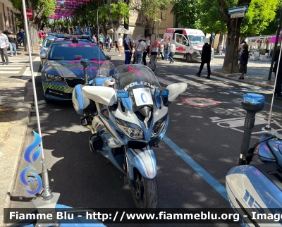 Yamaha FJR 1300 II serie 
Polizia di Stato 
Polizia Stradale 
Allestimento Elevox 
POLIZIA G3091
In Scorta al Giro D’Italia 2024
Moto 0
Parole chiave: Yamaha FJR_1300_IIserie POLIZIAG3091 Giro_D’Italia_2024