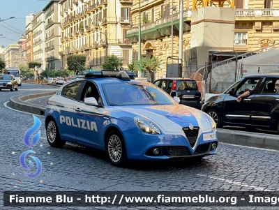 Alfa Romeo Nuova Giulietta Restyle 
Polizia di Stato 
Allestimento NCT Nuova Carrozzeria Torinese 
POLIZIA M6271
Parole chiave: Alfa-Romeo Nuova_Giulietta_restyle POLIZIAM6271