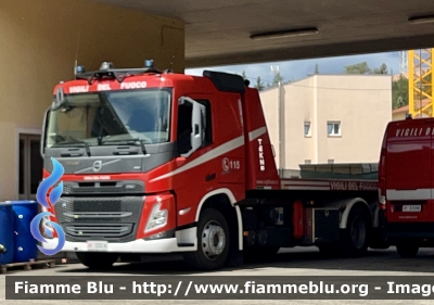 Volvo FM 460 V serie 
Vigili del Fuoco 
Comando Provinciale di L’Aquila 
Allestimento Tekne 
VF 33319
Parole chiave: Volvo FM_460_Vserie VF33319