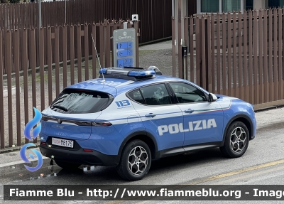 Alfa Romeo Tonale
Polizia di Stato 
Squadra Volante 
Allestimento FCA 
POLIZIA M8175
Parole chiave: Alfa-Romeo Tonale POLIZIAM8175