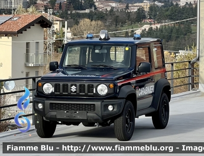 Suzuki Jimny II serie
Carabinieri 
Comando Carabinieri Unità per Tutela Forestale Ambientale ed Agroalimentare 
Parco Nazionale del Gran Sasso e Monti della Laga 
Allestimento Totani
Parole chiave: Suzuki Jimny_IIserie