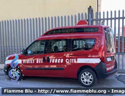 Fiat Dobló XL IV serie 
Vigili del Fuoco 
Comando Provinciale di Salerno 
VF 28530
Parole chiave: Fiat Dobló_XL_IVserie VF28530