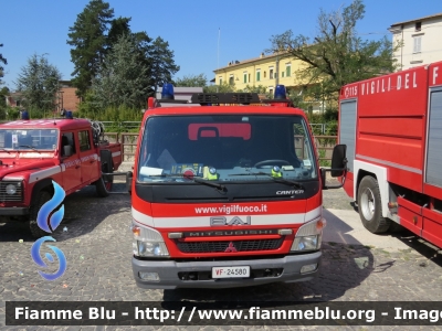 Mitsubishi Canter II serie 
Vigili del Fuoco
Comando Provinciale di L'Aquila
AutoPompaSerbatoio Allestimento BAI
VF 24580
Parole chiave: Mitsubishi Canter_IIserie VF24580