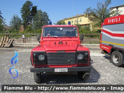 Land Rover Defender 130
Vigili del Fuoco
Comando Provinciale di L'Aquila
VF 19367
Parole chiave: Land-Rover Defender_130 VF19367