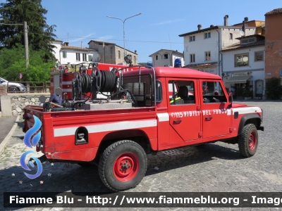 Land Rover Defender 130
Vigili del Fuoco
Comando Provinciale di L'Aquila
VF 19367
Parole chiave: Land-Rover Defender_130 VF19367