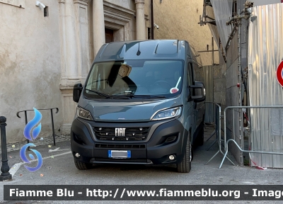 Fiat Ducato X290 restyle
Presidenza della Repubblica 
Veicolo Utilizzato nelle Scorte Presidenziali 
Allestimento Olmedo
Parole chiave: Fiat Ducato_X290_restyle