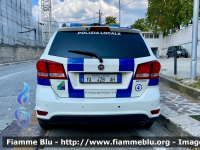 Fiat Freemont
Polizia Locale 
Comune di Sulmona (AQ)
Allestimento Bertazzoni 
POLIZIA LOCALE YA 428 AH
Parole chiave: Fiat Freemont POLIZIALOCALEYA428AH