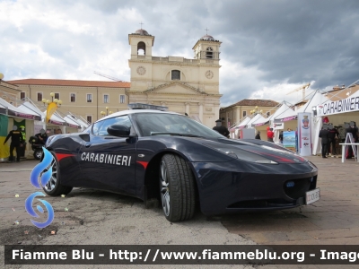 Lotus Evora S
Carabinieri
Nucleo Operativo Radiomobile
CC CX 313
Parole chiave: Lotus Evora_S CCCX313