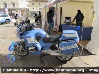 Bmw R850RT II serie
Polizia Di Stato
Polizia Stradale
POLIZIA D1922
con stemma celebrativo "70 Anni Polizia Stradale"
Parole chiave: Bmw R850RT_IIserie POLIZIAD1922