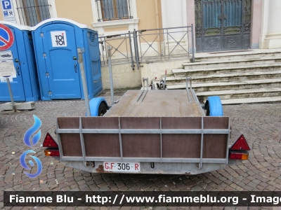 Carrello
Guardia Di Finanza
Soccorso Alpino
Carrello per Motoslitta 
GdiF 306 R
Parole chiave: Carrello GDIF306R