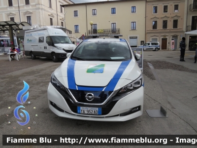 Nissan Leaf II serie
Polizia Municipale
Comune di L'Aquila 
POLIZIA LOCALE YA 952 AD 
Parole chiave: Nissan Leaf_IIserie POLIZIALOCALEYA952AD