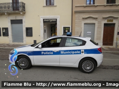 Alfa Romeo Nuova Giulietta restyle
Polizia Municipale
Comune di L'Aquila
POLIZIA LOCALE YA 247 AN
Parole chiave: Alfa-Romeo Nuova_Giulietta_restyle POLIZIALOCALEYA247AN