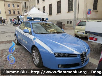 Alfa Romeo 159
Polizia Di Stato
Polizia Stradale
POLIZIA F7307
Parole chiave: Alfa-Romeo 159 POLIZIAF7307