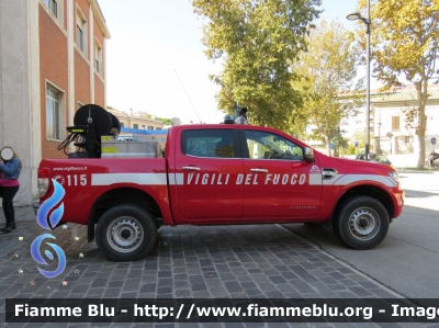 Ford Ranger IX serie
Vigili del Fuoco
Comando Provinciale di Pescara
Allestimento Aris VF 30144
Parole chiave: Ford Ranger_IXserie VF30144