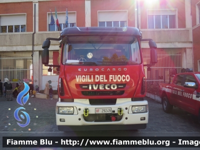 Iveco EuroCargo MaxiCity 180E30 III serie 
Vigili del Fuoco
Comando Provinciale di Pescara
AutoPompaSerbatoio Allestimento Magirus
VF 29249
Parole chiave: Iveco EuroCargo_MaxiCity_180_IIIserie Vf29249