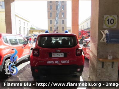 Jeep Renegade
Vigili del Fuoco
Comando Provinciale di Pescara
VF 28770
Parole chiave: Jeep Renegade VF28770