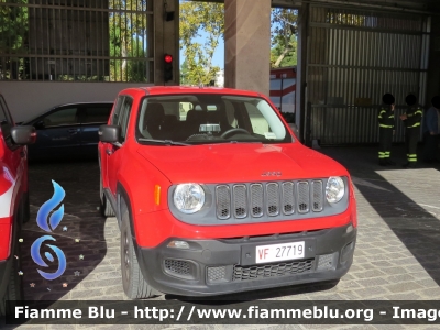 Jeep Renegade
Vigili del Fuoco
Comando Provinciale di Pescara
VF 27719
Parole chiave: Jeep Renegade VF27719