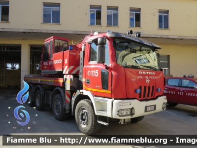 Astra HD8 84.44 II serie
Vigili del Fuoco
Comando Provinciale di Pescara
AutoGru Da 40 ton 
Allestimento Cormach
VF 25583
Parole chiave: Astra HD8_84.44_IIserie VF25583