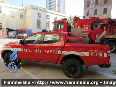 Fiat Fullback
Vigili del Fuoco
Comando Provinciale di Pescara
Antincendio Boschivo
Allestimento Piemme Matacena
VF 29707
Parole chiave: Fiat Fullback VF29707