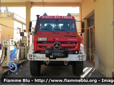 Mercedes-Benz Unimog U5023
Vigili Del Fuoco
Comando Provinciale di Pescara
Allestimento Bai
VF 32028
Parole chiave: Mercedes-Benz Unimog_U5023 VF32028