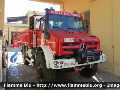 Mercedes-Benz Unimog U5023
Vigili Del Fuoco
Comando Provinciale di Pescara
Allestimento Bai
VF 32028
Parole chiave: Mercedes-Benz Unimog_U5023 VF32028