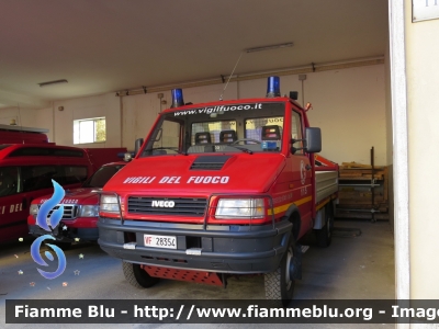 Iveco Daily 4x4 II serie
Vigili del Fuoco
Comando Provinciale di Pescara
VF 28354
Parole chiave: Iveco Daily_4x4_IIserie VF28354