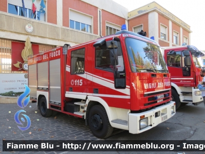 Iveco CityEuroFire 100E21 I serie
Vigili del Fuoco
Comando Provinciale di Pescara
AutoPompaSerbatoio Allestimento Iveco_Magirus 
VF 20163
Parole chiave: Iveco CityEuroFire_100E21_Iserie VF20163