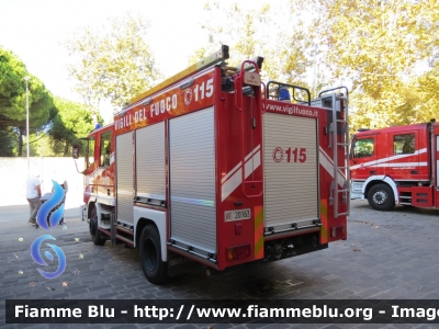 Iveco CityEuroFire 100E21 I serie
Vigili del Fuoco
Comando Provinciale di Pescara
AutoPompaSerbatoio Allestimento Iveco_Magirus 
VF 20163
Parole chiave: Iveco CityEuroFire_100E21_Iserie VF20163