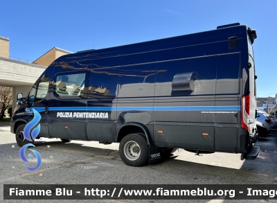 Iveco Daily VI serie 
Polizia Penitenziaria 
Servizio Traduzioni e Piantonamenti 
Minibus Trasporto Detenuti 
Allestimento Tekne 
Fornitura di 85 esemplari 
POLIZIA PENITENZIARIA 132 AJ
Parole chiave: Iveco Daily_Viserie POLIZIAPENITENZIARIA132AJ