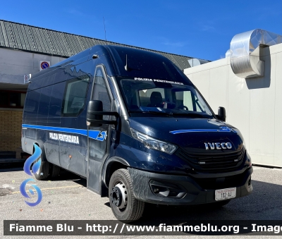 Iveco Daily VI serie 
Polizia Penitenziaria 
Servizio Traduzioni e Piantonamenti 
Minibus Trasporto Detenuti 
Allestimento Tekne 
Fornitura di 85 esemplari 
POLIZIA PENITENZIARIA 132 AJ
Parole chiave: Iveco Daily_Viserie POLIZIAPENITENZIARIA132AJ