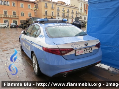 Alfa Romeo Nuova Giulia
Polizia di Stato
Squadra Volante
Allestimento FCA
POLIZIA M7258
Parole chiave: Alfa-Romeo Nuova_Giulia POLIZIAM7258