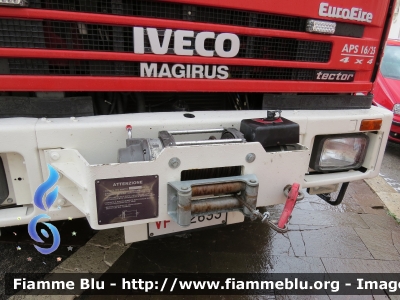 Iveco EuroFire 140E28 4x4 I serie
Vigili del Fuoco
Comando Provinciale di L'Aquila
AutoPompaSerbatoio Allestimento Iveco-Magirus 
VF 22699
Parole chiave: Iveco EuroFire_140E28_4x4_Iserie VF22699