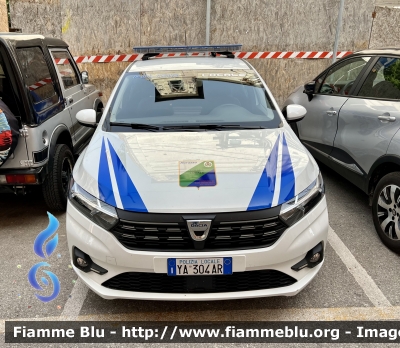 Dacia Sandero 
Polizia Locale 
Comune di San Demetrio Ne’ Vestini (AQ)

Parole chiave: Dacia Sandero