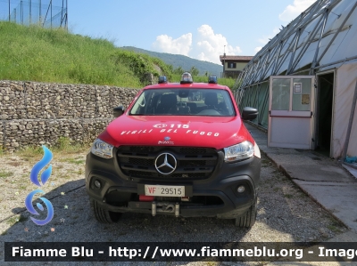 Mercedes-Benz Classe X
Vigili del Fuoco
Comando Provinciale di L'Aquila
Allestimento Divitec
VF 29515
Parole chiave: Mercedes-Benz Classe_X VF29515