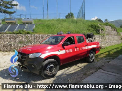 Mercedes-Benz Classe X
Vigili del Fuoco
Comando Provinciale di L'Aquila
Allestimento Divitec
VF 29515
Parole chiave: Mercedes-Benz Classe_X VF29515