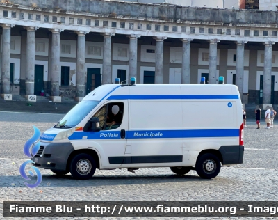 Fiat Ducato X250
Polizia Municipale 
Comune di Napoli 
POLIZIA LOCALE YA 365 AC
Cod.Automezzo 89
Parole chiave: Fiat Ducato_X250 POLIZIALOCALEYA365AC