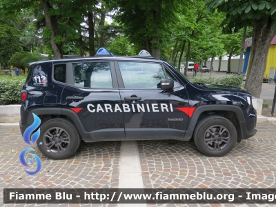 Jeep Renegade restyle
Carabinieri
Allestimento FCA
CC ED 891
Parole chiave: Jeep Renegade_restyle CCED891