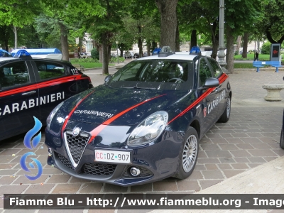 Alfa Romeo Nuova Giulietta restyle
Carabinieri
Nucleo Operativo Radiomobile
Allestimento NCT Nuova Carrozzeria Torinese
CC DZ 907
Parole chiave: Alfa-Romeo Nuova_Giulietta_restyle CCDZ907