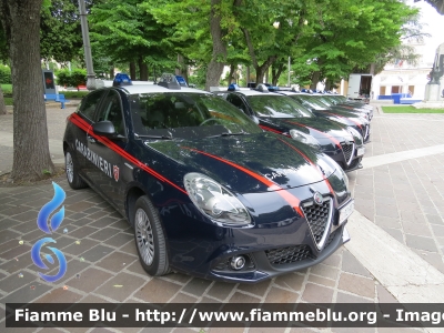 Alfa Romeo Nuova Giulietta restyle
Carabinieri
Nucleo Operativo Radiomobile
Allestimento NCT Nuova Carrozzeria Torinese
CC DZ 907
Parole chiave: Alfa-Romeo Nuova_Giulietta_restyle CCDZ907