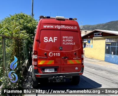 Mercedes-Benz Sprinter 4x4 III serie 
Vigili del Fuoco 
Comando Provinciale Di L’Aquila 
Nucleo Speleo Alpino Fluviale 
AutoFurgone allestimento Baggio&De Sordi con trazione integrale Iglhaut
VF 26691
Parole chiave: Mercedes-Benz Sprinter_4x4_IIIserie VF26691