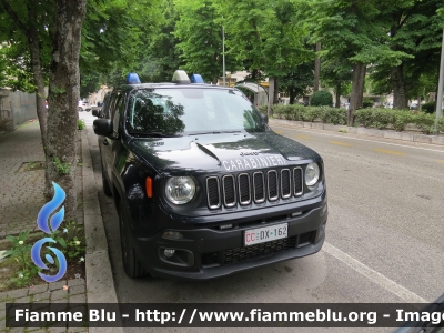 Jeep Renegade
Carabinieri
CC DX 162
Parole chiave: Jeep Renegade CCDX162