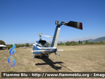 Agusta Bell AB212
Polizia di Stato
Servizio Aereo
PS 106
Parole chiave: Agusta Bell_AB212 PS106