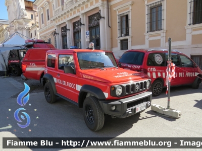 Suzuki Jimny III serie 
Vigili del Fuoco
Comando Provinciale di L'Aquila
Allestimento Totani
VF 32719
Parole chiave: Suzuki Jimny_IIIserie VF32719